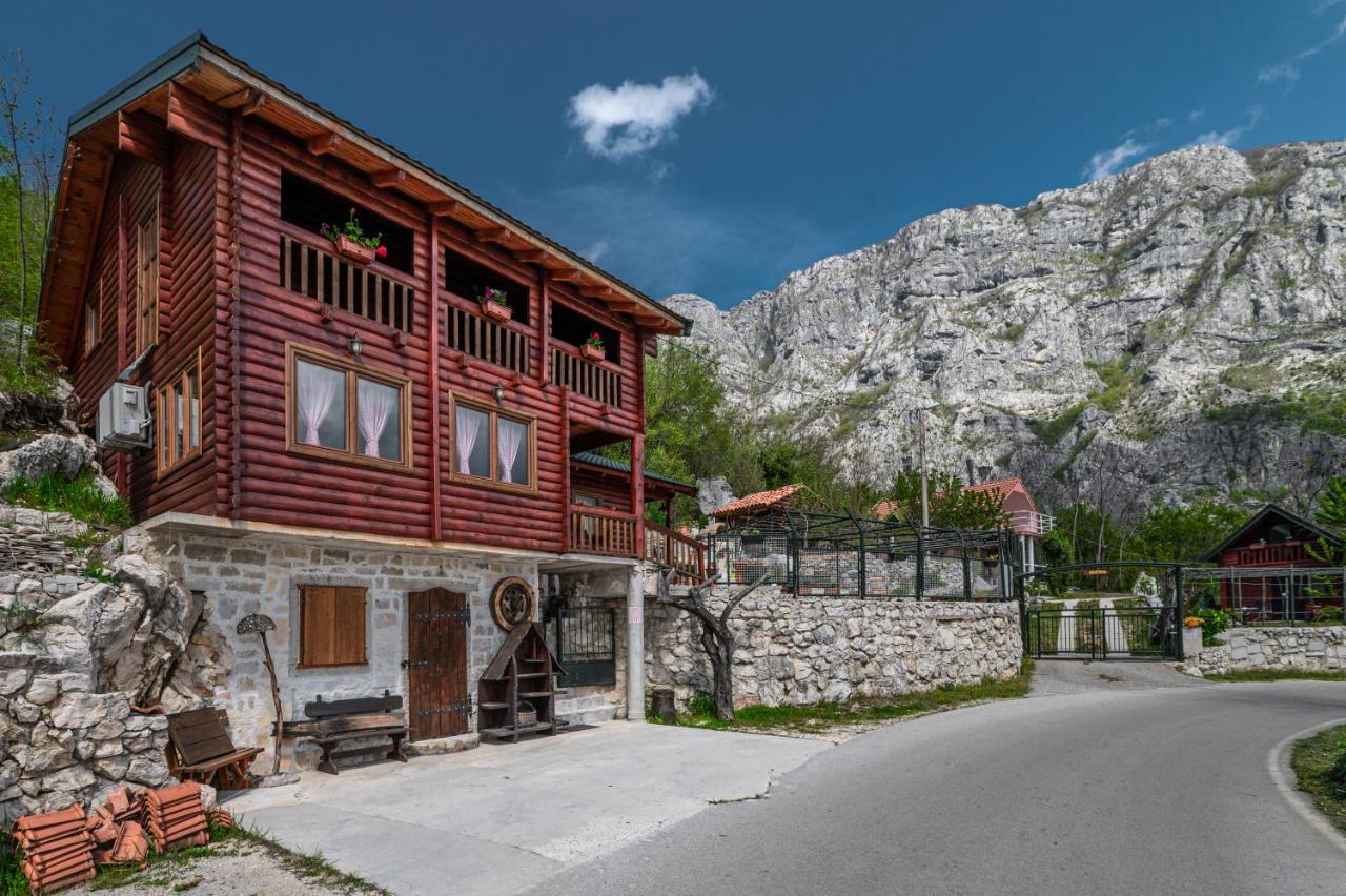 Holiday Village Ostrog Nikšić Dış mekan fotoğraf
